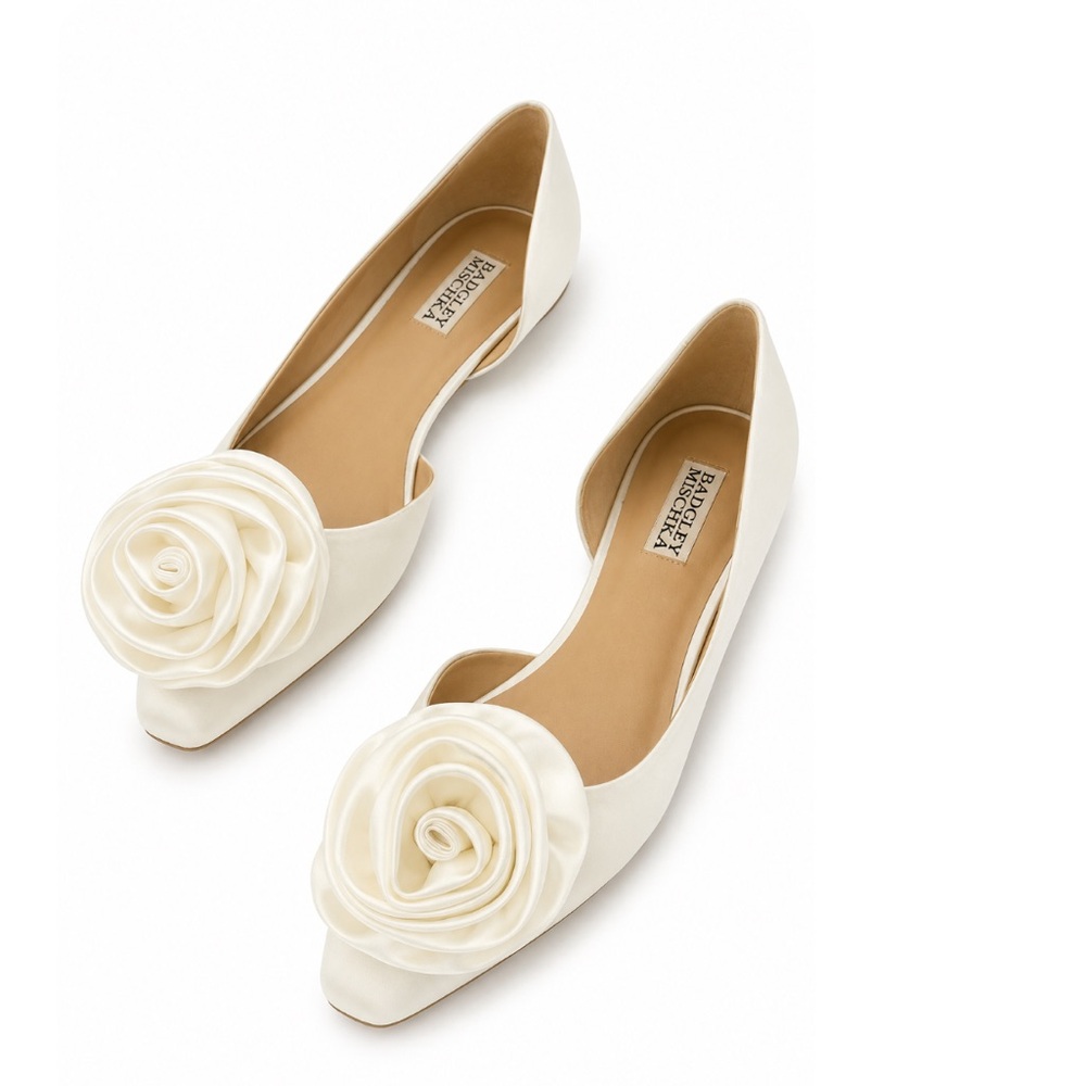 Badgley Mischka Ivory Floral Satin Flats